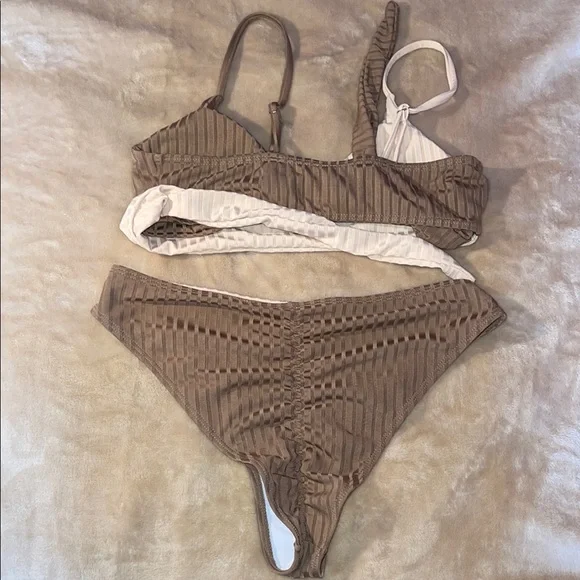 Two-Tone Ribbed Bikini Set - Picture 2 of 3